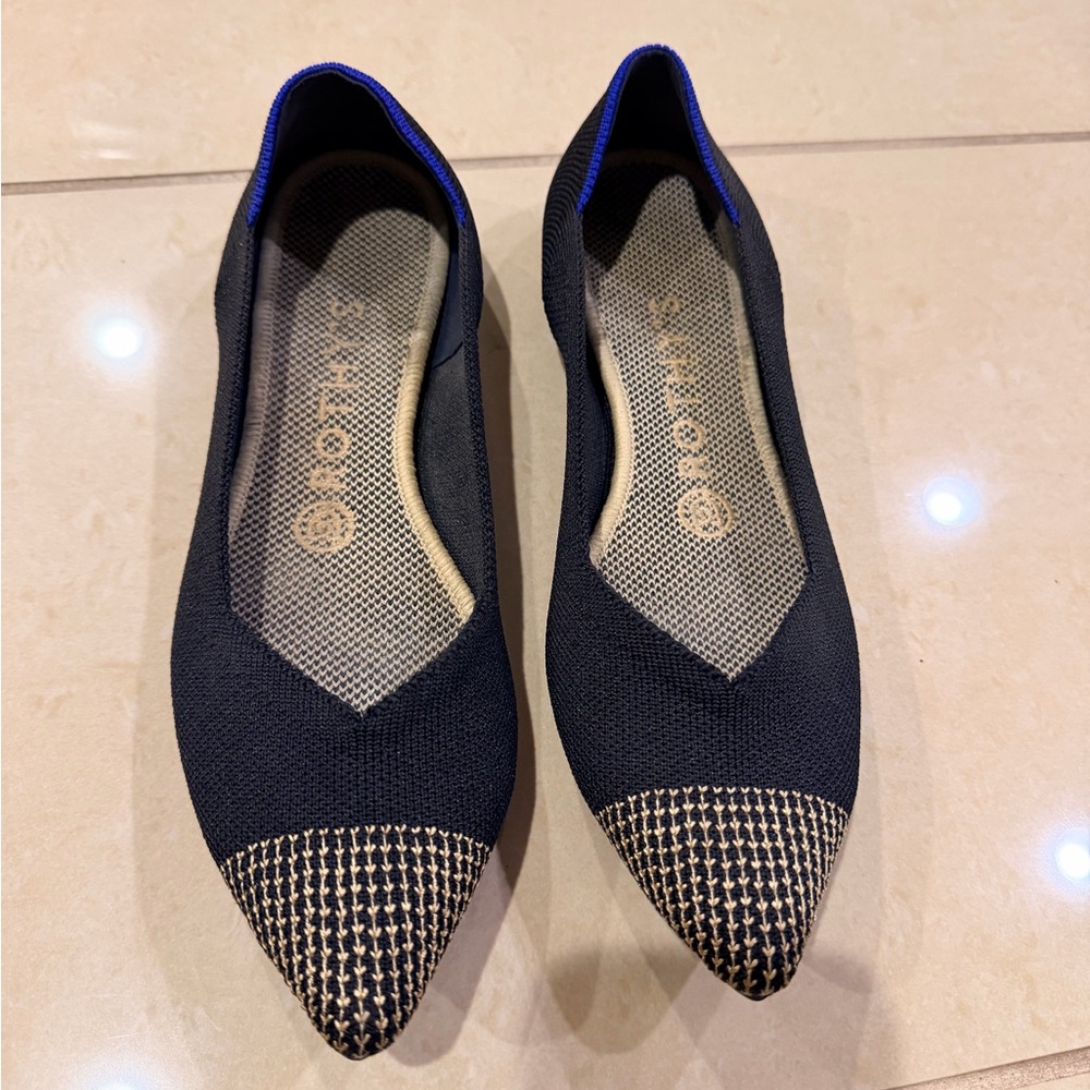 Rothy’s limited edition Black pointy Flats